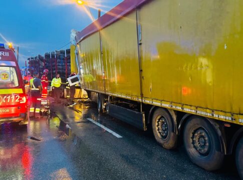 Grav accident pe centura Romanului! Două victime în urma coliziunii dintre două TIR-uri!