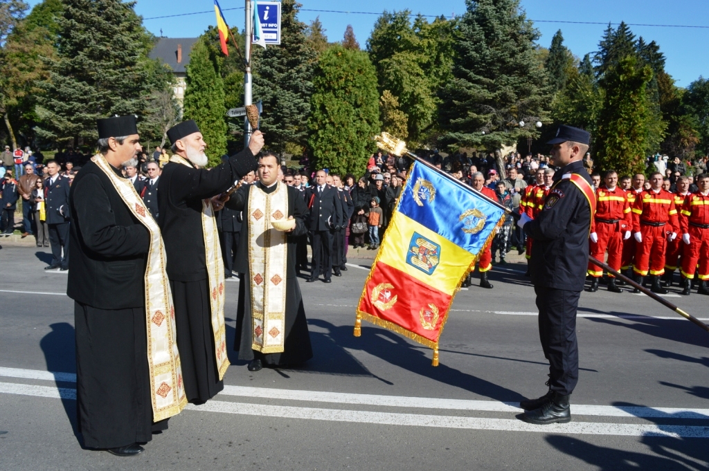 Ce reprezintă Drapelul de luptă al ISU Neamţ?!