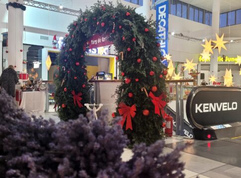 Produse tradiționale și cadouri de sărbători la Târgul de Crăciun de la Galleria Mall Piatra-Neamţ (foto-galerie)