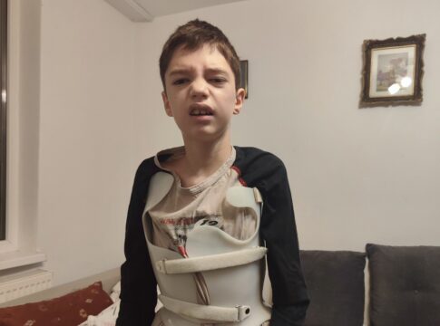 Situație medicală critică: copil de 13 ani din Piatra-Neamț necesită intervenție chirurgicală urgentă