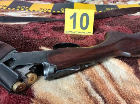 Agresor împuşcat mortal de trupele S.A.S. Neamţ
